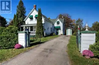 22 DAVIS LOCK Road Elgin Ontario K0G1E0