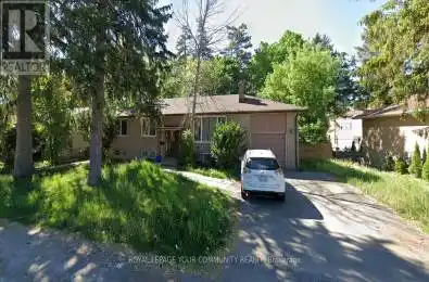 20 Bedford Park Avenue Richmond Hill (Crosby) Ontario L4C2N8