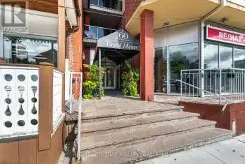 160 Woodbridge Avenue Unit# 208, Vaughan (West Woodbridge), Ontario L4L0B8, 2 Bedrooms Bedrooms, ,1 BathroomBathrooms,Condo,For Sale,Woodbridge,N9306910