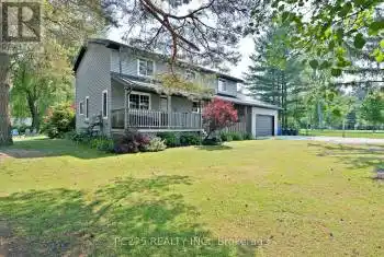 51427 Vienna Line, Malahide, Ontario N5H2R2, 7 Bedrooms Bedrooms, ,3 BathroomsBathrooms,All Houses,For Sale,Vienna,X9010165