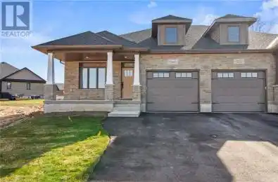 520 NEWFOUNDLAND Street Mount Forest Ontario N0G2L2