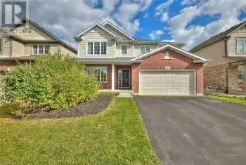 116 CLARE Avenue, Welland (771 - Coyle Creek), Ontario L3C0B7, 5 Bedrooms Bedrooms, ,4 BathroomsBathrooms,All Houses,For Sale,CLARE,X9415372