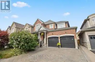 17 Hawkridge Trail Brampton (Brampton East) Ontario L6P2T5