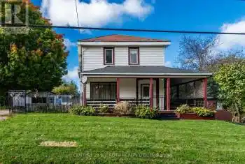 326 Lafontaine Road, Tiny (Lafontaine), Ontario L9M0H1, 6 Bedrooms Bedrooms, ,2 BathroomsBathrooms,All Houses,For Sale,Lafontaine,S9398324