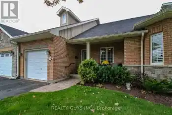 98 VILLAGE Crescent, Peterborough (Otonabee), Ontario K9J0A9, 2 Bedrooms Bedrooms, ,3 BathroomsBathrooms,All Houses,For Sale,VILLAGE,X9399946