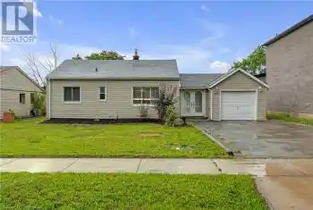 245 CEDARDALE Avenue, Hamilton, Ontario L8E1S1, 3 Bedrooms Bedrooms, ,1 BathroomBathrooms,All Houses,For Sale,CEDARDALE,40665180