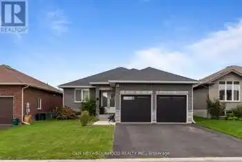 52 Mcintosh Crescent, Quinte West, Ontario K0K1B0, 5 Bedrooms Bedrooms, ,3 BathroomsBathrooms,All Houses,For Sale,Mcintosh,X9399650