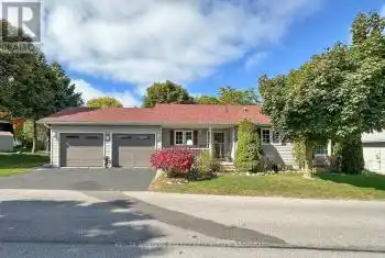 32 Wilmot Trail, Clarington (Newcastle), Ontario L1B1L6, 2 Bedrooms Bedrooms, ,2 BathroomsBathrooms,All Houses,For Sale,Wilmot,E9400487