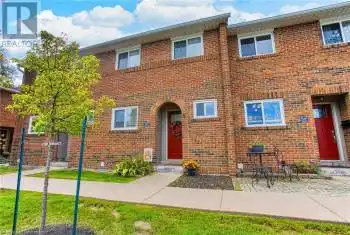 125 LIVINGSTON Avenue Unit# 16, Grimsby, Ontario L3M4S5, 3 Bedrooms Bedrooms, ,2 BathroomsBathrooms,All Houses,For Sale,LIVINGSTON,40663887