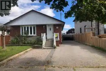 21 Ivanhoe Court Unit# Basemen, Toronto (Wexford-Maryvale), Ontario M1R3G8, 3 Bedrooms Bedrooms, ,1 BathroomBathrooms,All Houses,For Rent,Ivanhoe,E9410078