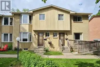 42 Brock Street Unit# 5, Hamilton (Dundas), Ontario L9H3G7, 3 Bedrooms Bedrooms, ,2 BathroomsBathrooms,All Houses,For Sale,Brock,X9399137