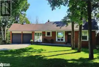 319203 GREY ROAD 1, Georgian Bluffs, Ontario N0H1S0, 5 Bedrooms Bedrooms, ,3 BathroomsBathrooms,All Houses,For Sale,GREY ROAD 1,40663817