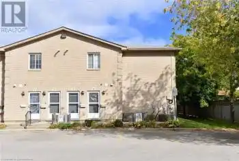 897 STONE CHURCH Road Unit# 4, Hamilton, Ontario L8W1B2, 2 Bedrooms Bedrooms, ,2 BathroomsBathrooms,All Houses,For Sale,STONE CHURCH,40663964