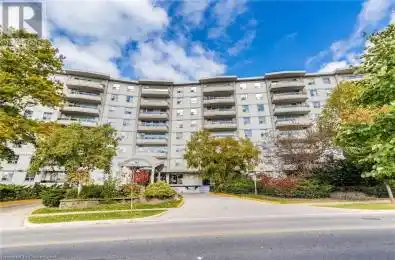 80 GRANDRAVINE Drive Unit# 706 North York Ontario M3J1B2