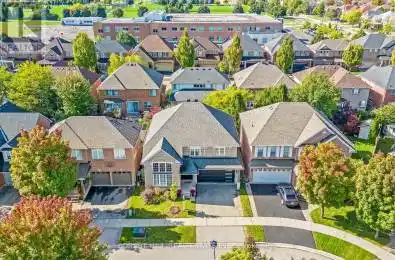 1260 Pepperbush Place Oakville (West Oak Trails) Ontario L6M4B7