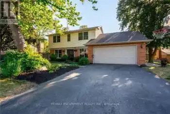 1512 WESTBURY Ave, Burlington, Ontario L7P 1M2, 4 Bedrooms Bedrooms, 11 Rooms Rooms,3 BathroomsBathrooms,All Houses,Sold,WESTBURY,W9415627