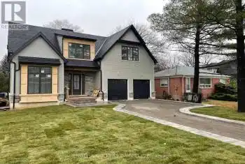 601 Maplehurst Avenue, Oakville (Bronte East), Ontario L6L4Y8, 5 Bedrooms Bedrooms, ,6 BathroomsBathrooms,All Houses,For Sale,Maplehurst,W7388598