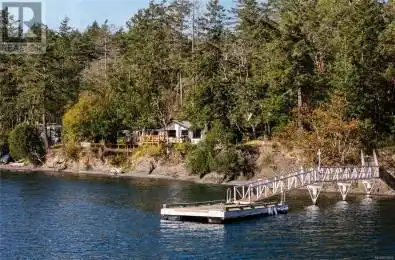 28 McKenzie Crescent Piers Island British Columbia V8L5Y7