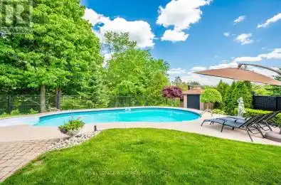 7 Vantagebrook Court Caledon (Bolton North) Ontario L7E1J3