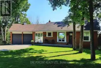 319203 Grey Road 1, Georgian Bluffs, Ontario N0H1S0, 5 Bedrooms Bedrooms, ,3 BathroomsBathrooms,All Houses,For Sale,Grey Road 1,X9417155