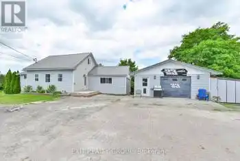 3123 County Road 2, Prince Edward County (Ameliasburgh), Ontario K0K1A0, 2 Bedrooms Bedrooms, ,1 BathroomBathrooms,All Houses,For Sale,County Road 2,X9417273