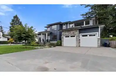 2107 WILDWOOD Abbotsford British Columbia V2S2Y7