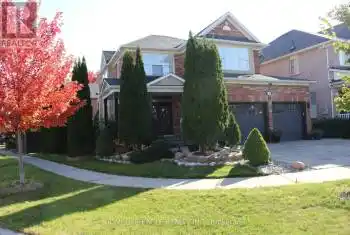 19 Litchi Crt, Richmond Hill, Ontario L4E 4V1, 4 Bedrooms Bedrooms, 9 Rooms Rooms,4 BathroomsBathrooms,All Houses,Rented,Litchi,N9418038