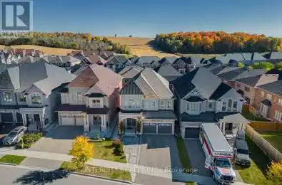 94 Forest Edge Crescent East Gwillimbury (Holland Landing) Ontario L9N