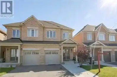 58 LANARK CIRCLE Brampton Ontario L6X5L3