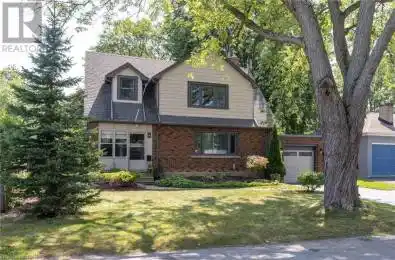 15 ROSEWOOD Avenue Welland Ontario L3C4A6