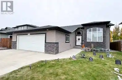 121 Valley Park PLACE Swift Current Saskatchewan S9H5N2