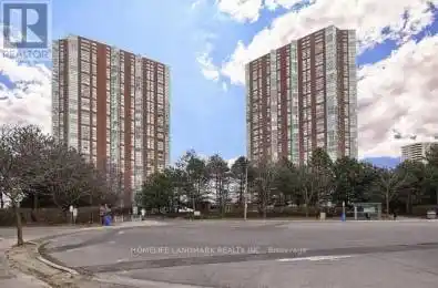 5 Concorde Place Unit# 702 Toronto (Banbury-Don Mills) Ontario M3C3M8