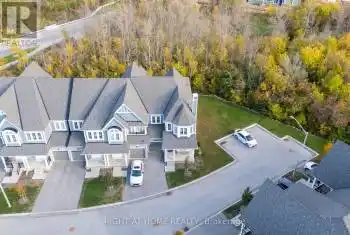 218 Crosswinds Boulevard Unit# 7, Blue Mountains (Blue Mountain Resort Area), Ontario L9Y5S8, 4 Bedrooms Bedrooms, ,3 BathroomsBathrooms,All Houses,For Sale,Crosswinds,X9505810