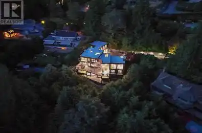 4345 ROCKRIDGE Road West Vancouver British Columbia V7W1A6