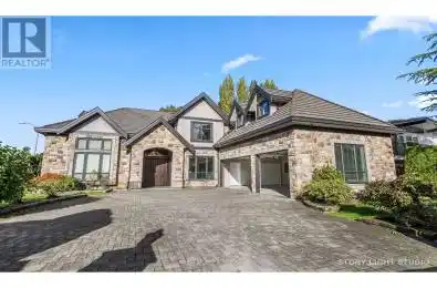 5515 LANGTREE Avenue Richmond British Columbia V7C4L6