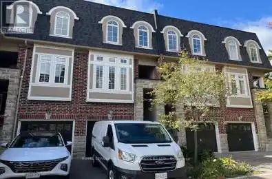 14 Oliver Mews Toronto (Woodbine Corridor) Ontario M4L3E4