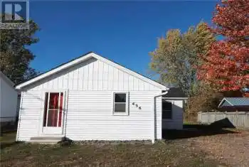 436 ADELAIDE Street, Espanola, Ontario P5E1K6, 2 Bedrooms Bedrooms, ,1 BathroomBathrooms,All Houses,For Sale,436 ADELAIDE Street,2119622