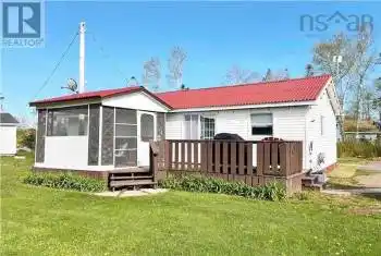 40 Jacksons Point Road, Tidnish Bridge, Nova Scotia B4H3X9, 2 Bedrooms Bedrooms, ,1 BathroomBathrooms,All Houses,For Sale,Jacksons Point,202425218