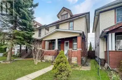 473 ELM Windsor Ontario N9A5H2