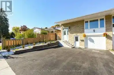 3375 Acala Crescent Mississauga (Mississauga Valleys) Ontario L5A3E4