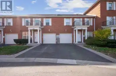 89 Stornwood Court Brampton (Fletcher's Creek South) Ontario L6W4J2