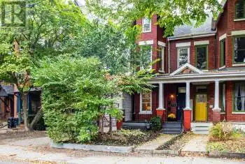 77 O'Hara Avenue, Toronto (Roncesvalles), Ontario M6K2R3, 4 Bedrooms Bedrooms, ,4 BathroomsBathrooms,All Houses,For Sale,O'Hara,W9508805