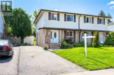 104 SHADELAND Crescent Kitchener Ontario N2M2H9