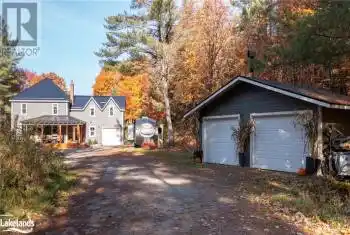 1236 BUTTER AND EGG ROAD Road, Muskoka Lakes (Monck (Muskoka Lakes)), Ontario P1L1X4, 4 Bedrooms Bedrooms, ,2 BathroomsBathrooms,All Houses,For Sale,BUTTER AND EGG ROAD,X10438660