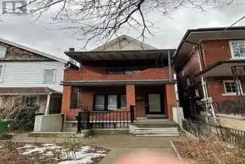 634 Shaw Street, Toronto (Palmerston-Little Italy), Ontario M6G3L7, 3 Bedrooms Bedrooms, ,2 BathroomsBathrooms,All Houses,For Rent,Shaw,C9510620