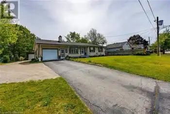 551 EAST Street, Delhi, Ontario N4B2J4, 3 Bedrooms Bedrooms, ,2 BathroomsBathrooms,All Houses,For Sale,EAST,40668925