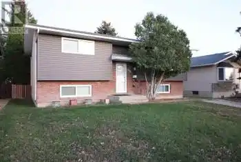 633 6 Street Unit# 633, Redcliff, Alberta T0J2P2, 4 Bedrooms Bedrooms, ,2 BathroomsBathrooms,All Houses,For Sale,6,A2175048