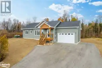 1026 PIPER GLEN Road, Minden, Ontario K0M2K0, 2 Bedrooms Bedrooms, ,2 BathroomsBathrooms,All Houses,For Sale,PIPER GLEN,40669910