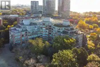 1 Ripley Avenue Unit# 402, Toronto (High Park-Swansea), Ontario M6S4Z6, 2 Bedrooms Bedrooms, ,1 BathroomBathrooms,Condo,For Sale,Ripley,W9513245