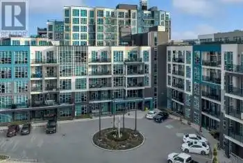 10 CONCORD PLACE Unit# 324, Grimsby, Ontario L3M0G6, 1 Bedroom Bedrooms, ,1 BathroomBathrooms,Condo,For Sale,CONCORD PLACE,40668898